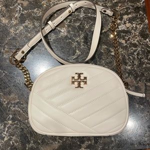 Tory Burch New Ivory and Gold Kira Chevron Crossbody Camera Bag